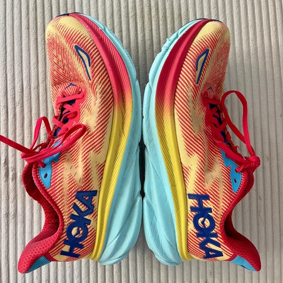 Hoka Other - Hoka Clifton 9 Cerise / Cloudless Men Wide 11 2E